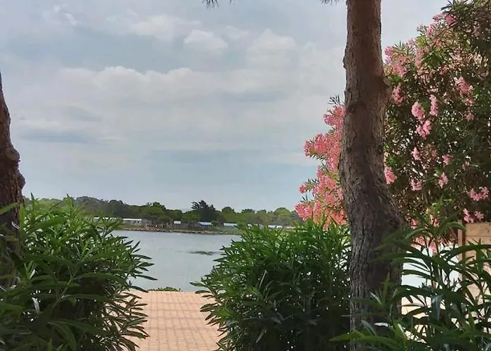 6p Piscine Privatif Wifi Proche Des Plages Le Barcarès